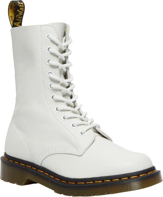 Dr. Martens 1490