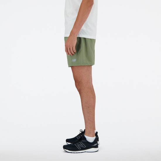 Pantalon de sport New Balance Short 5 Inch Letter pour homme - DARK OLIVINE - Taille M