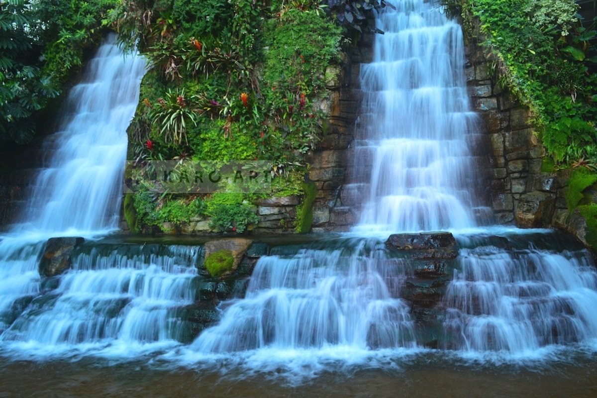 karo-art Schilderij - Waterval , Blauw groen , 3 maten , Premium print Multikleur