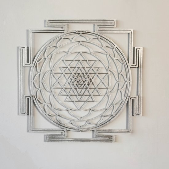 IWA Concept - Sri Yantra Metaal Wandbord - Muurdecoratie - Metaal Wanddecoratie - Wall Art - Housewarming Cadeau - Zilver 47x47