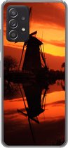 Geschikt voor Samsung Galaxy A53 5G hoesje - Molens tijdens zonsondergang - Siliconen Telefoonhoesje
