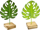 HOBI - 1 groen tropische blaadje van metaal op houten voet - Decoratie > Tafeldecoratie beeldjes
