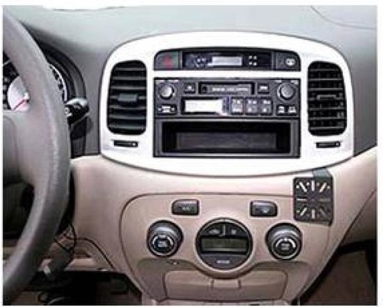 Houder - Dashmount Hyundai Accent 2006-2011 LET OP: UITLOPEND ARTIKEL STERK IN PRIJS VERLAAGD!