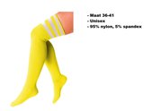 Lange sokken geel met witte strepen - maat 36-41 - kniekousen overknee kousen sportsokken cheerleader carnaval voetbal hockey unisex festival