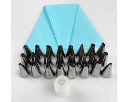 foto van Slagroomspuit met 24 mondjes  blauw cake/ taart / garneerspuit / herbruikbaar/ taart / cubcake /