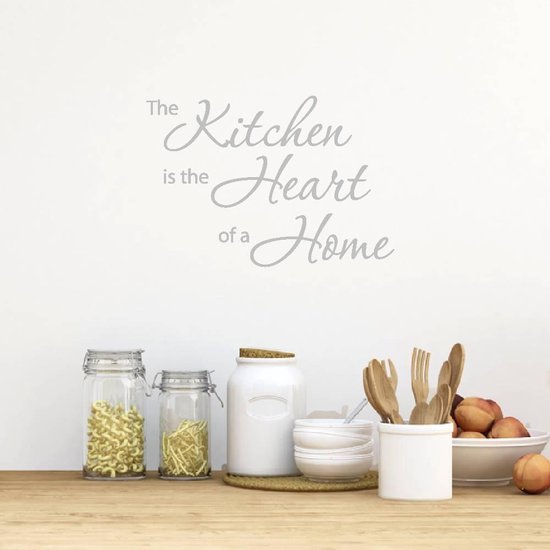 Muursticker The Kitchen Is The Heart Of A Home - Zilver - 120 x 85 cm - keuken alle