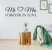 Muursticker Mr & Mrs Forever In Love - Geel - 80 x 24 cm - slaapkamer engelse teksten