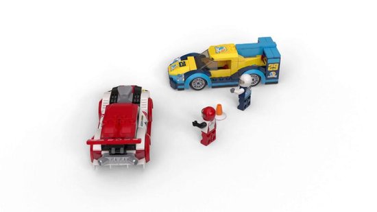 Lego City les voitures de Course Jouet de construction enfant 5 ans 60256