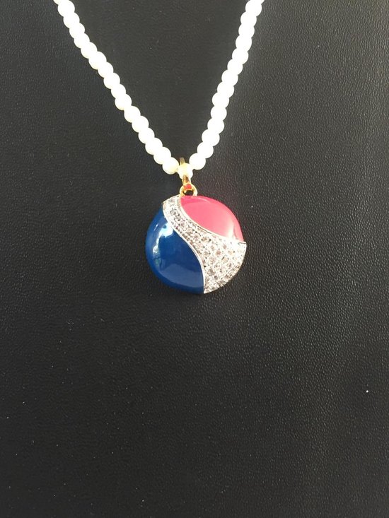 Ensemble de bijoux avec pendentif rond Collier de perles avec boucles d' Boucles d'oreilles