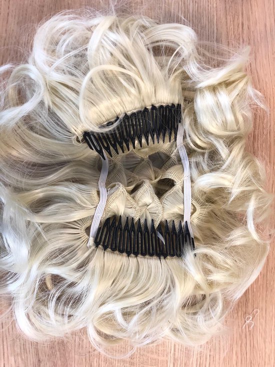 Ruimteschip tiran kopen Hair Bun XXL Messy Bun Knot Haarstuk met schuifjes licht blond 85gram Ø20cm  Monofibre | bol.com