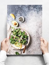 Wandbord: Een verfrissende salade van kruiden en groenten - 30 x 42 cm