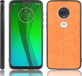 Voor Motorola Moto G7 / G7 Plus Schokbestendig Naaien Koe Patroon Skin PC + PU + TPU Case (Oranje)