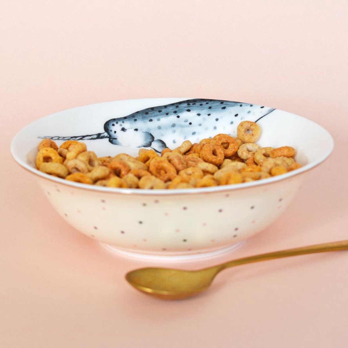 Yvonne Ellen porseleinen cereal bowl met narwal