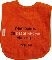 Oranje slab met "Mijn oom is de beste bbq-er die er is... (zegt hij)"