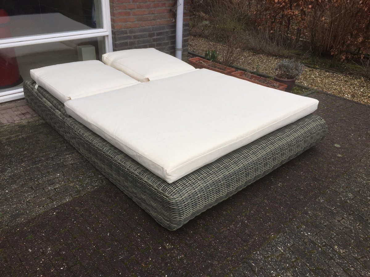 Ligbed Duo Corsica offwhite kussens