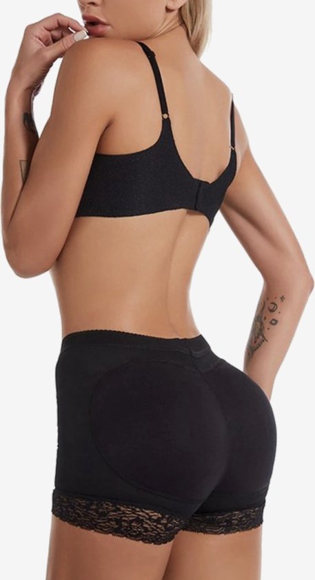 Dames, zwarte corrigerende short met kanten boorden en vulling voor vollere billen.
