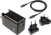 Xtorm / Reisstekker PD bundel - 30W - 2 opzetstekkers - Wereldstekker / Engelse stekker / Reisstekker Engeland - USB-C + USB poort - Inclusief USB naar Lightning kabel - Zwart