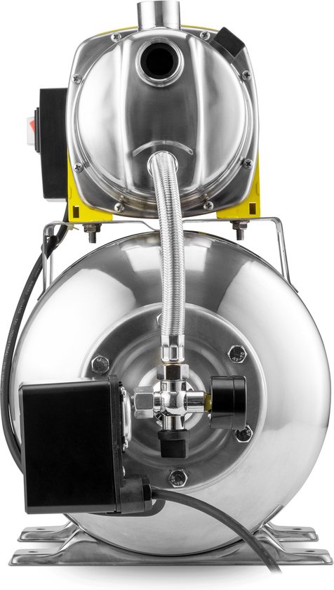Vooraanzicht van een RVS hydrofoorpomp met gele motorbehuizing en drukvat, op een witte achtergrond.