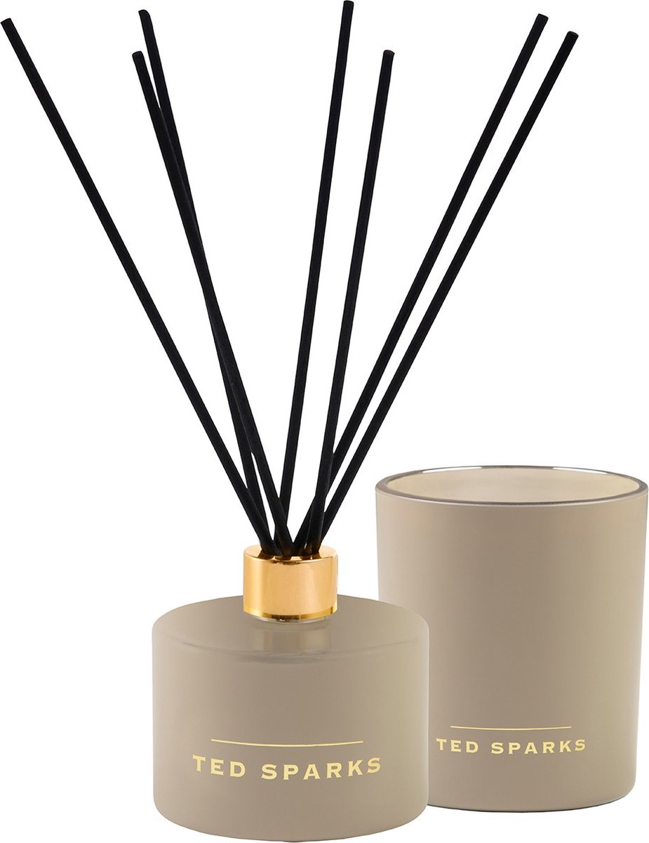 Ted Sparks - Geurkaars & Geurstokjes Diffuser - Gift Set - Tonka & Pepper