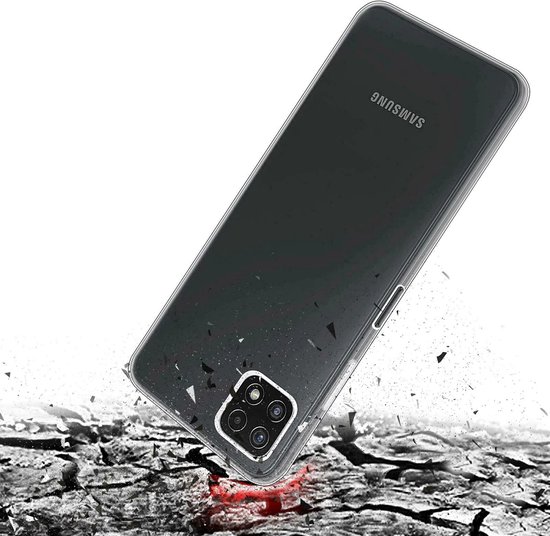 Transparant Samsung Galaxy A22 5G hoesje op een gebroken ondergrond.