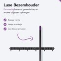 Zwart luxe bezem ophangsysteem met 7 houders en ophanghaken voor bezems en gereedschap.