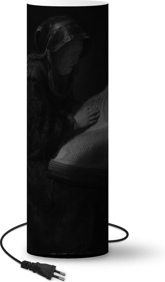 Lamp - Nachtlampje - Tafellamp slaapkamer - Oude lezende vrouw profetes Hanna - Rembrandt van Rijn - 60 cm hoog - Ø19.1 cm - Inclusief LED lamp
