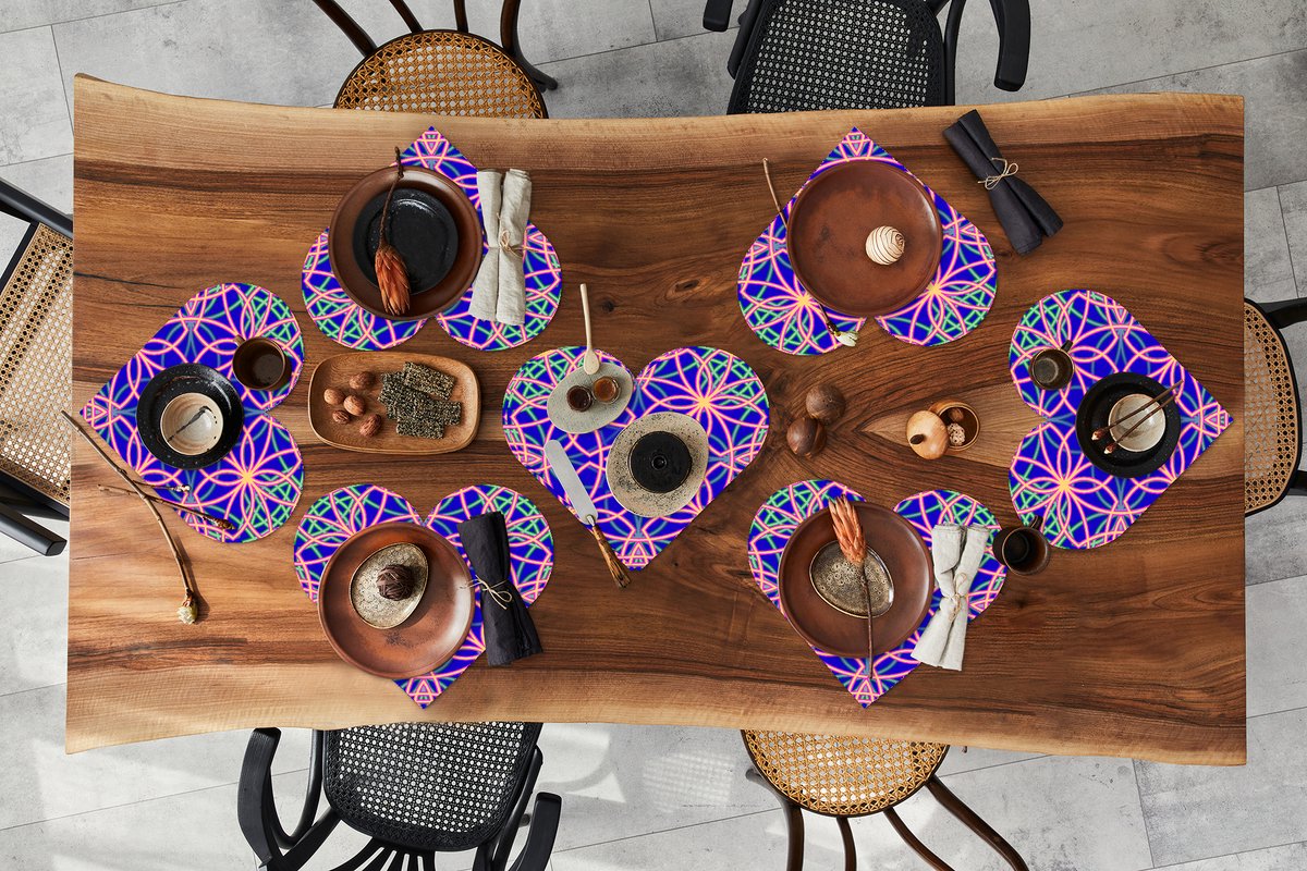 Onderleggers - Placemats - Placemats hartje - Bloemen - Neon - Patroon - 8 stuks