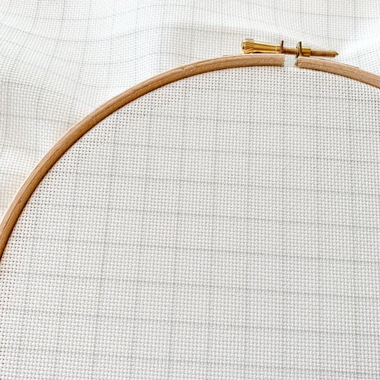 Easy count Aida Borduurstof 14 count wit 50 x 60 cm - Borduurshop Hengelo