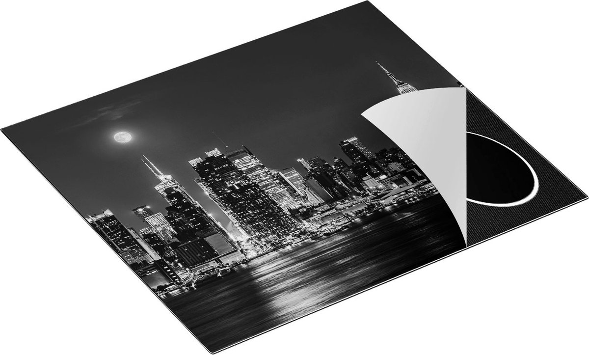 Chefcare Inductie Beschermer Verlichte Skyline van New York met Volle Maan - Zwart Wit - 59x51 cm - Afdekplaat Inductie - Kookplaat Beschermer - Inductie Mat