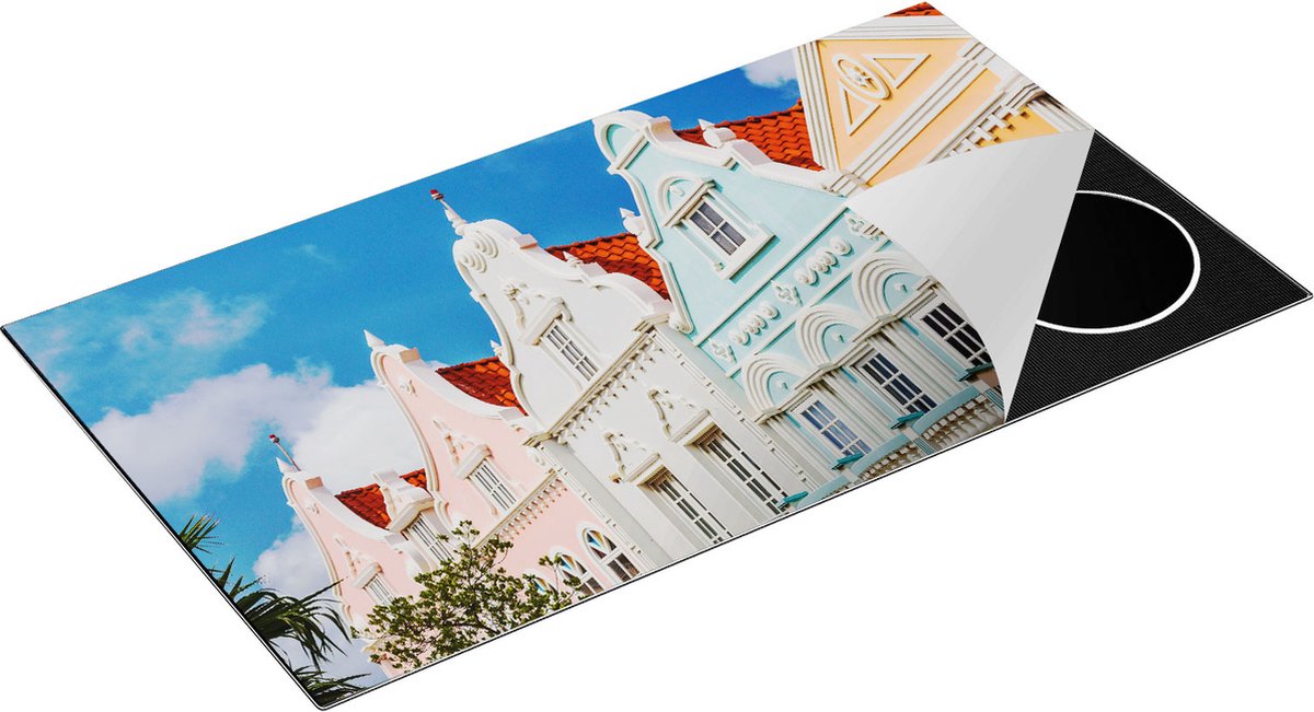 Chefcare Inductie Beschermer Aruba Kleurrijke Huisjes - Nederlandse Antillen - 95x50 cm - Afdekplaat Inductie - Kookplaat Beschermer - Inductie Mat
