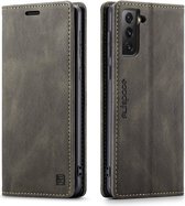 Hoesje geschikt voor Samsung Galaxy S22 5G - Wallet Book Case - Magneetsluiting - met RFID bescherming - Bruin