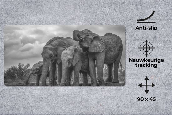 Muismat XXL 90x45 cm - Bureau onderlegger - Bureau mat Olifant - Dieren - Water - Zwart wit - Bureaumat - Gaming mousepad xl - Bureaulegger groot - Computer deskmat