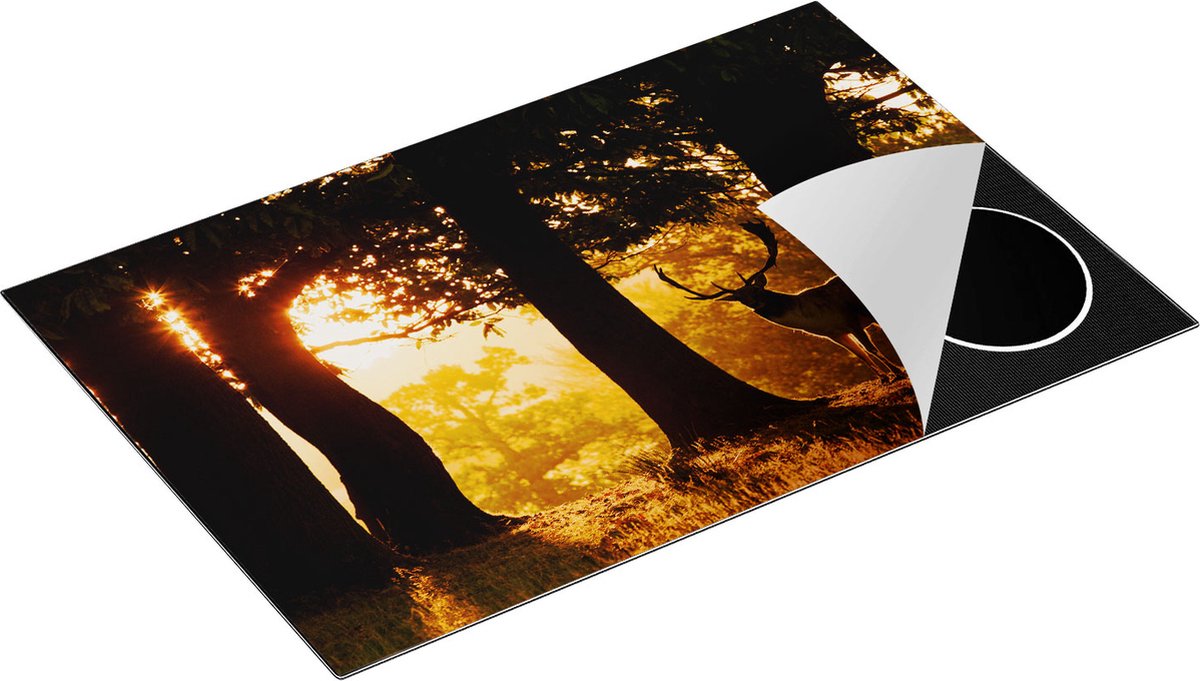 Chefcare Inductie Beschermer Hert in de Bossen bij Zonsopkomst - 80,2x52,2 cm - Afdekplaat Inductie - Kookplaat Beschermer - Inductie Mat