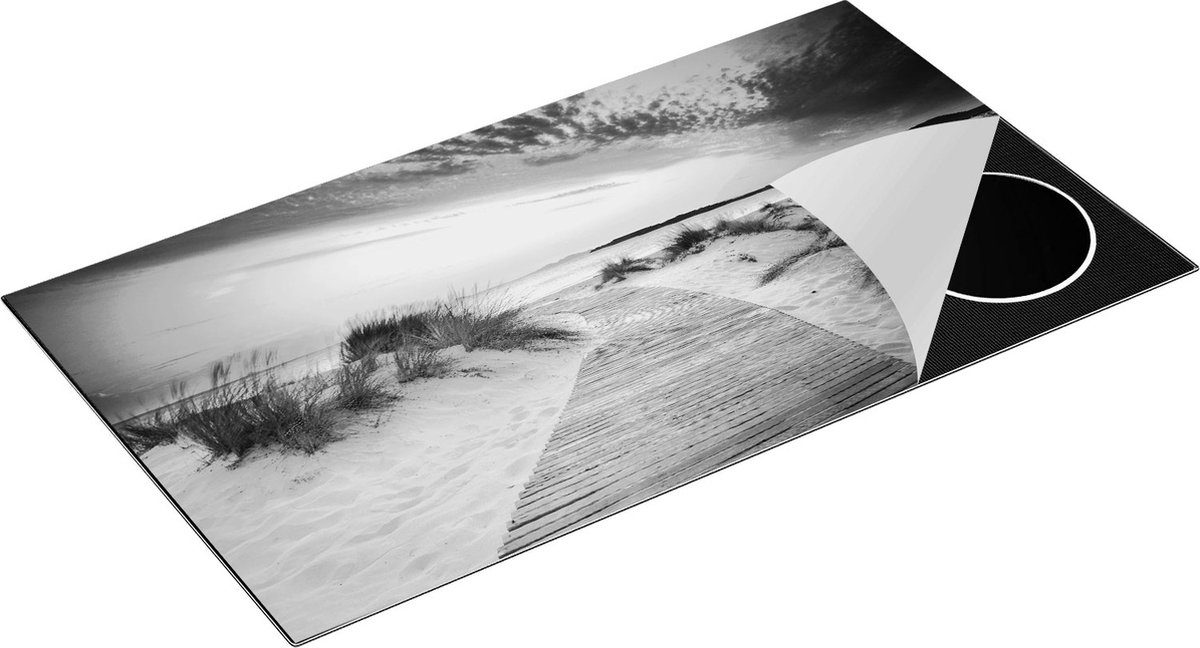Chefcare Inductie Beschermer Voetpad naar het Strand en de Zee - Zwart Wit - 95x55 cm - Afdekplaat Inductie - Kookplaat Beschermer - Inductie Mat