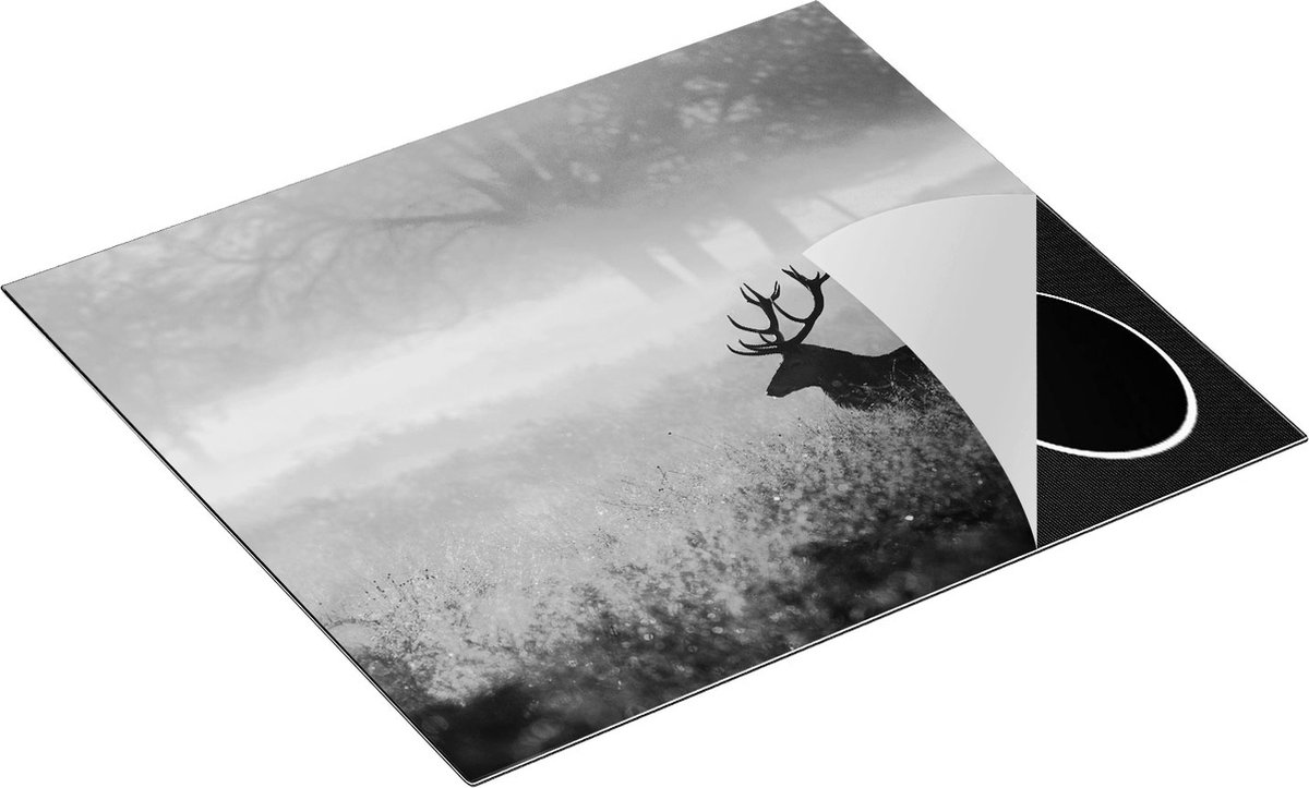 Chefcare Inductie Beschermer Hert in het Veld tijdens de Mist - Zwart Wit - 60x55 cm - Afdekplaat Inductie - Kookplaat Beschermer - Inductie Mat