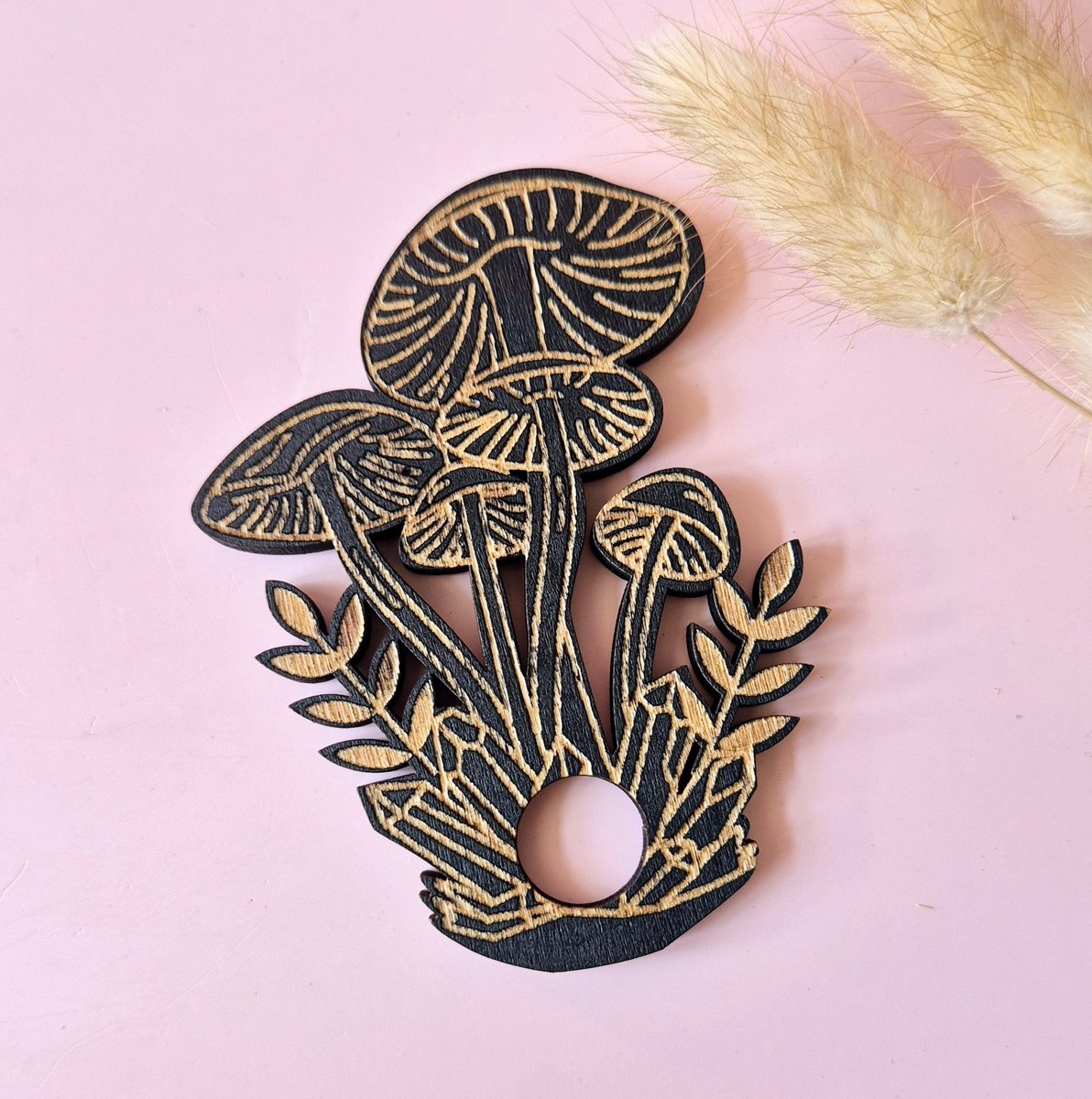 Houten Edelsteen Bolhouder – Mushrooms
