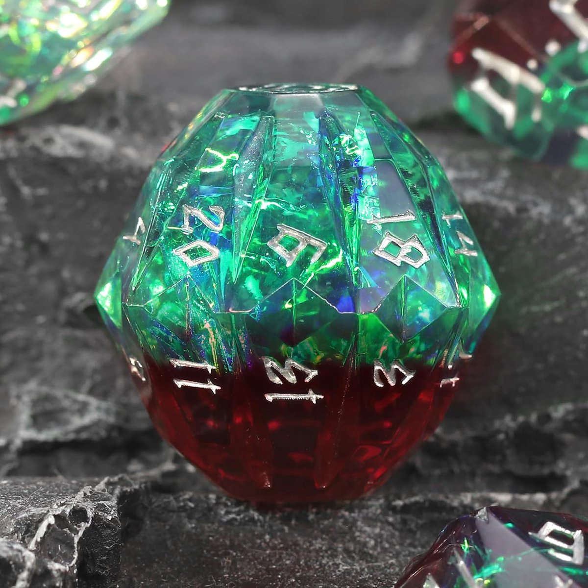 SnelShoppen - Dungeons and Dragons Dobbelstenen Set 7 Stuks - Unieke Handgemaakte Resin DND Dobbelstenen - Groen & Zilver - Polyhedron Speel Dobbelste
