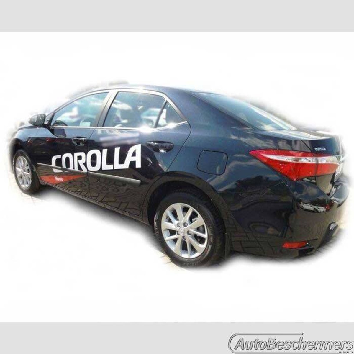 Stootlijsten set zwart voor Toyota Corolla 2013-. De stootstrips zijn zelfklevend. Set a 4 stuks (#1620)