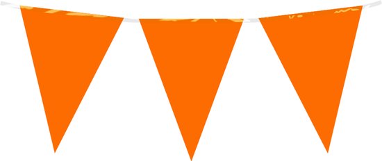 Oranje feestvlaggen, 30 meter.
