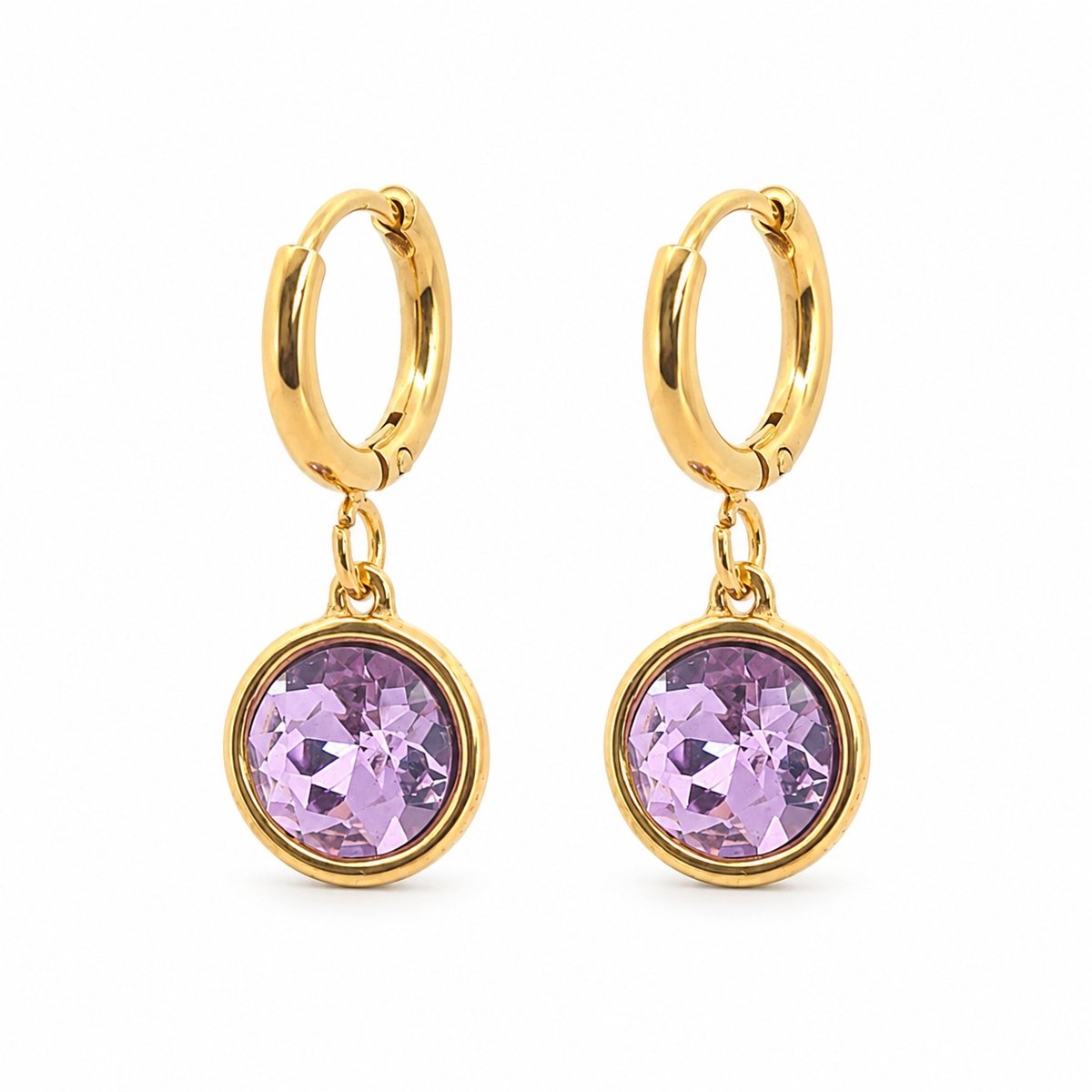 Stalen dames oorringetjes met goudkleurige plating en lila paarse ronde kristal hanger