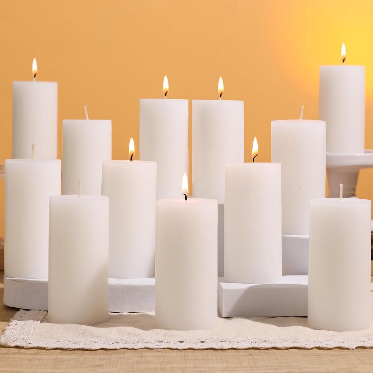 SnelShoppen - 12 Stuks Witte Stompkaarsen - Luxe Pilaar Kaarsen - Kleur: Wit - Ideaal voor Feesten, Bruiloften, Tuin, en Binnengebruik