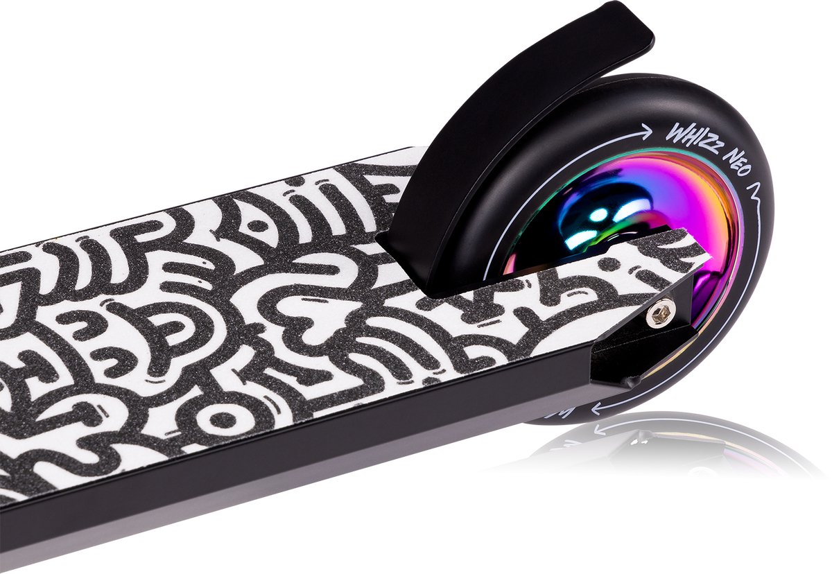 Lionelo Whizz Neo Freestyle Step + Fietshelm voor kinderen – 110 mm PU High Rebound Wielen – ABEC-9 Lagers – HIC Compressiesysteem – Breed T-Bar Stuur – Antislip Aluminium Deck – Neochrome Afwerking – Stuntstep tot 100 kg – Lichtgewicht 3,6 kg — afbeelding 10