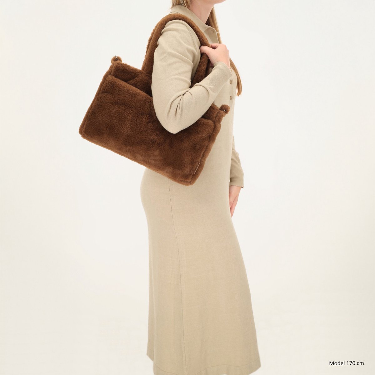 Beagles Barakaldo Schoudertas - Faux Fur - Schoudertas Dames - Verstelbare Schouderband - Ritsvakken - Shopper - Trendy Tas - Mokka