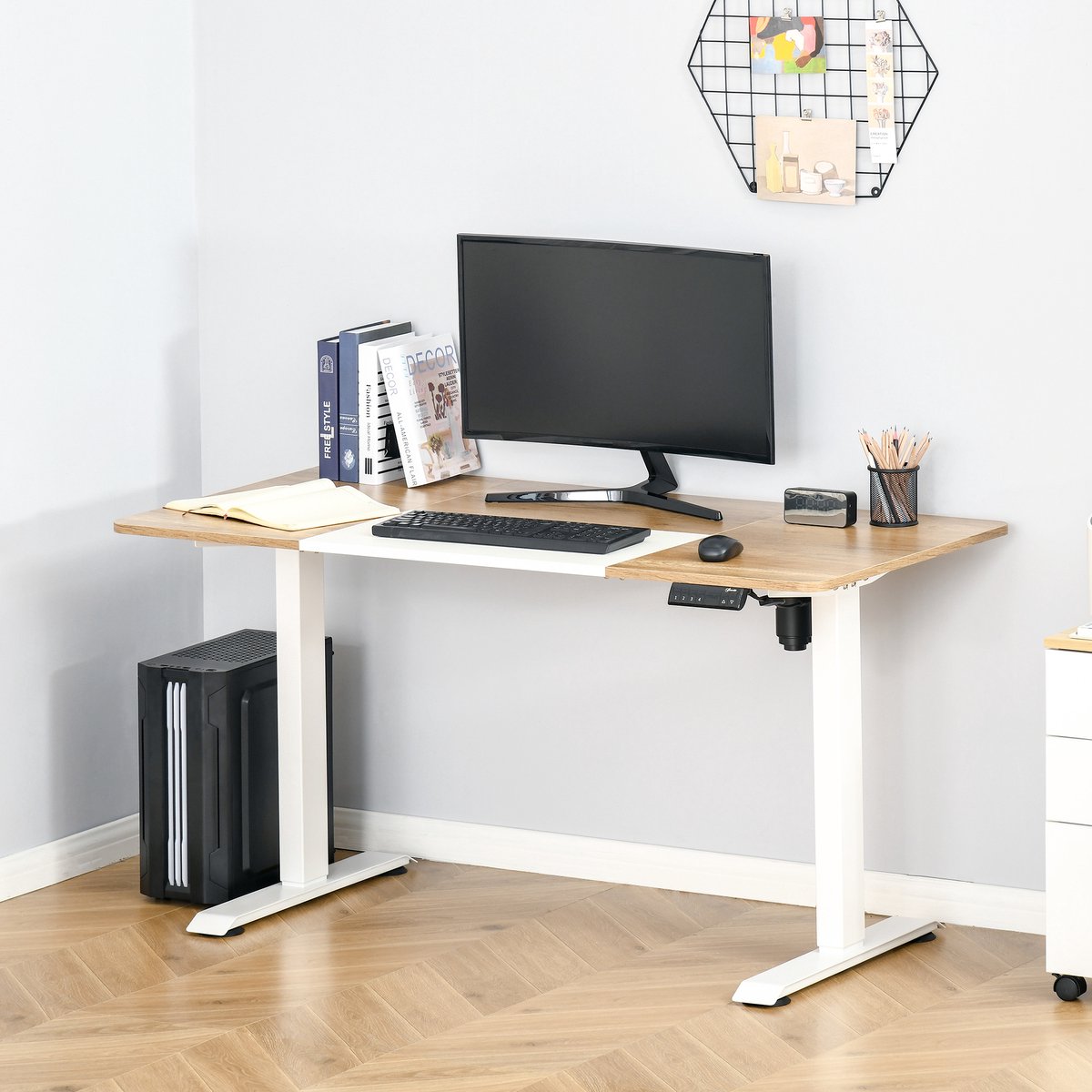 OKWISH Bureau - Elektrisch Verstelbaar Zit Sta Bureau - 140 x 70 x 72-116 cm - Met Kabeldoorvoer - Metaal Wit Houtlook