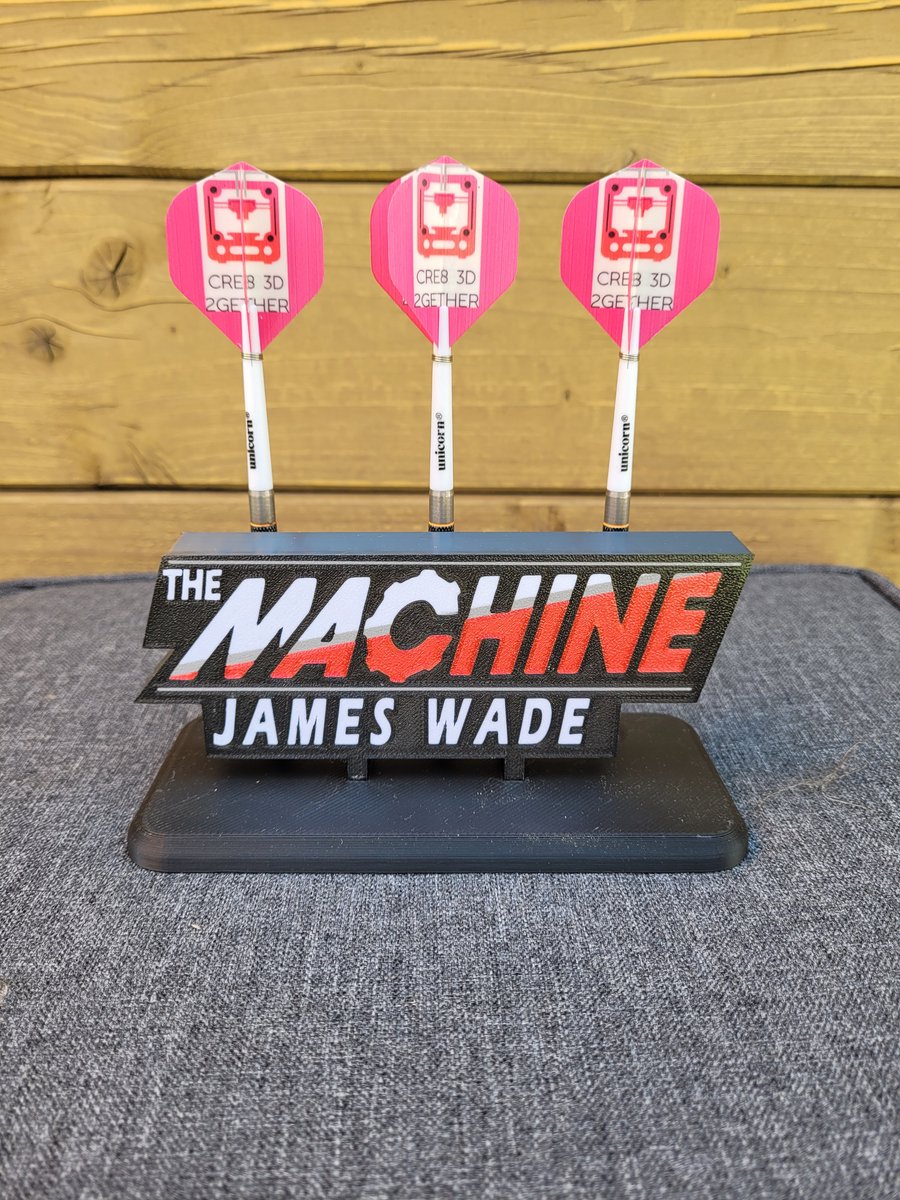 Dartshouder dartpijlen James Wade