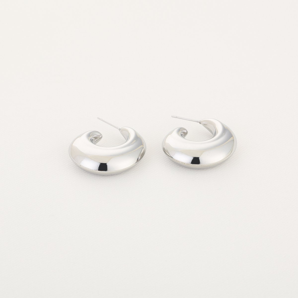 Stainless Steel Chunky Halve Oorringen – Elegante & Brede Open Oorringen - RVS - Zilver