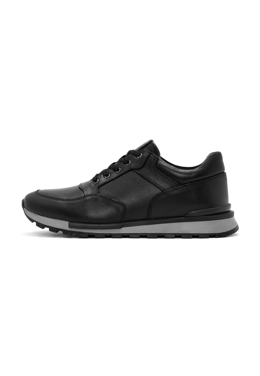DERIMOD Casual Sneakers Leather Casual Sneakers