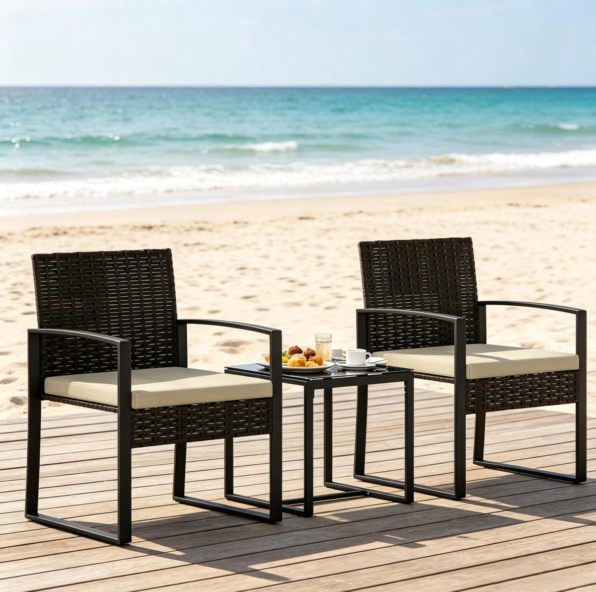 OKWISH Tuinmeubelset – Bistroset Voor 2 Personen Met Tafel En Stoelen – Rietlook, Kussens En Glazen Blad – Balkon En Terras – Zwart En Bruin