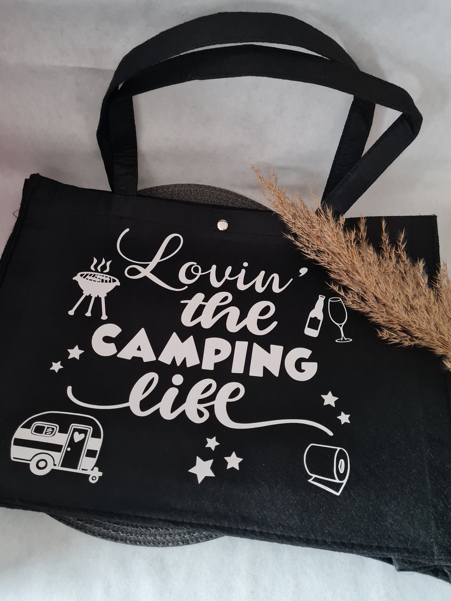 Mint11 - Vilten tas - Camping life - Campingtas - Big shopper - Boodschappentas - cadeau voor haar - verjaardagskado - verjaardagscadeau - kado voor haar - kado voor hem - cadeau voor hem