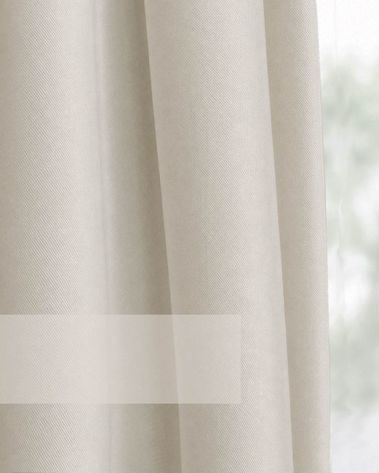 HOOMstyle Kant en Klaar gordijn met ringen Amber - Verduisterend - Geschikt voor gordijnroede - 140x270cm - Off White / Beige